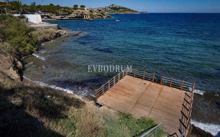 Yalıkavak'ta denize sıfır, özel iskeleli lüks villa – 035Dd1F3 Feae 4B27 8C3F 1B801891067D