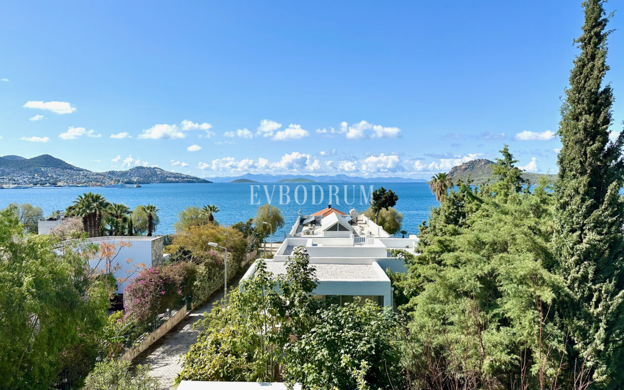 Yalıkavak’ta denize 100 adım müstakil, yeni renove edilmiş villa