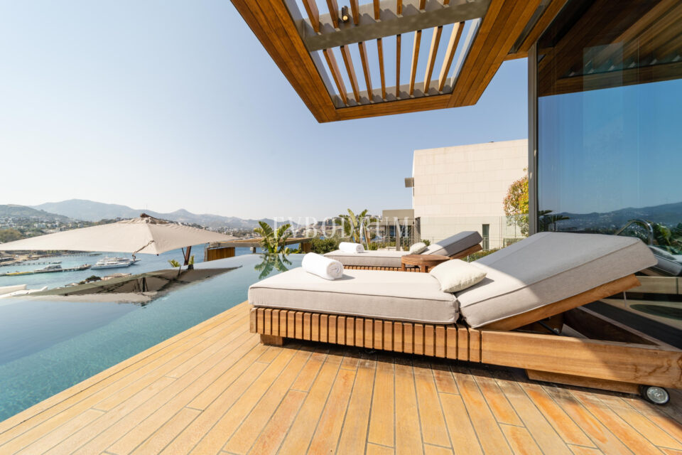 Yalıkavak’ta Denize Sıfır Lüks Villa – .