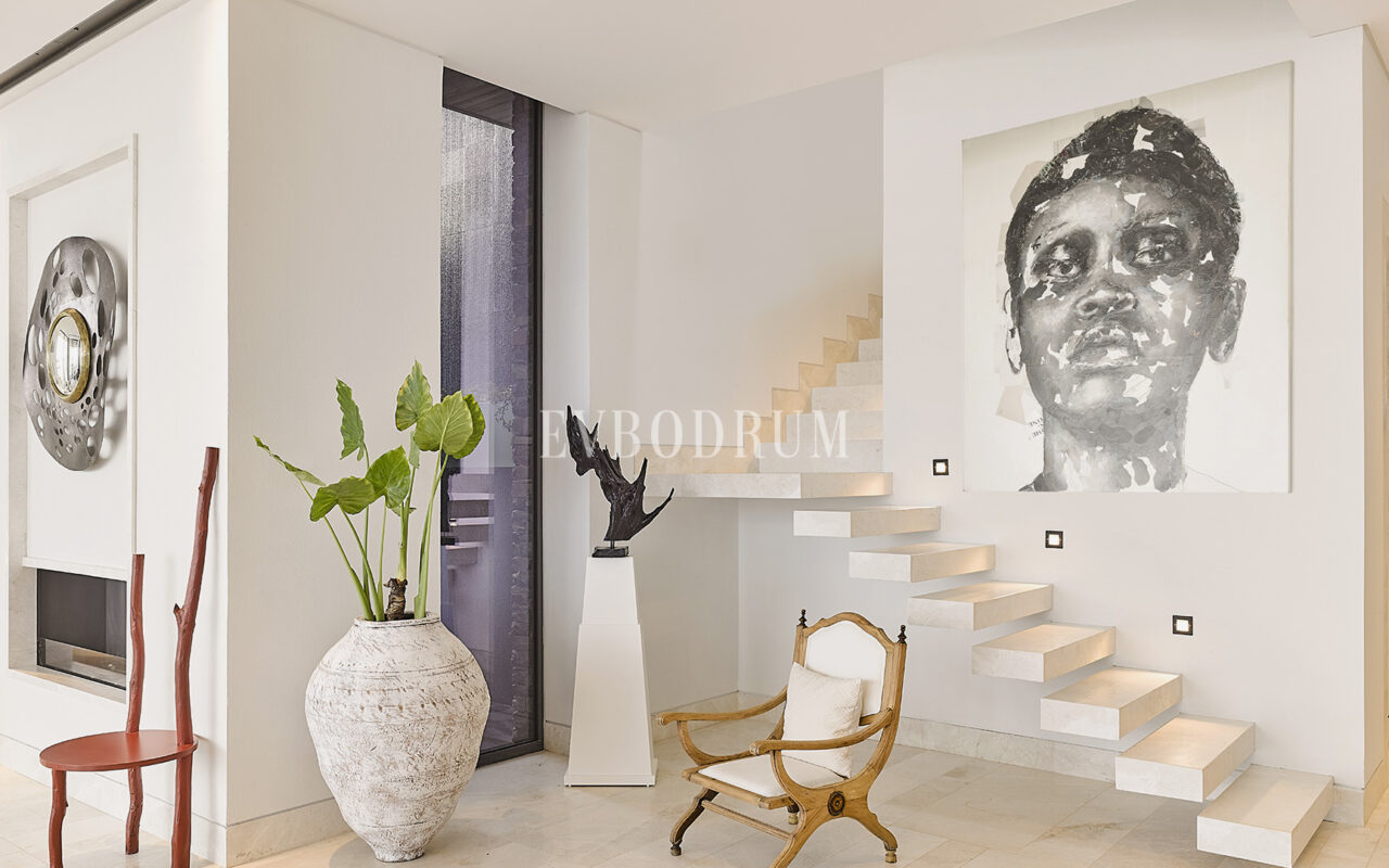 Özel Havuzlu ve Deniz Erişimli Yeni Villalar