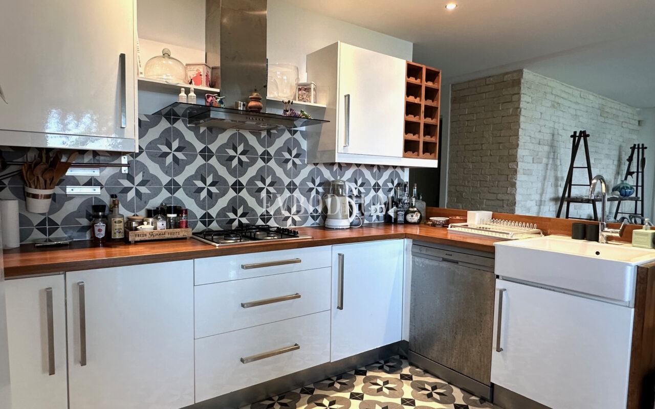 Bodrum Türkbükü Hebil’de, Olivehill Sitesi’nde Sezonluk Kiralık