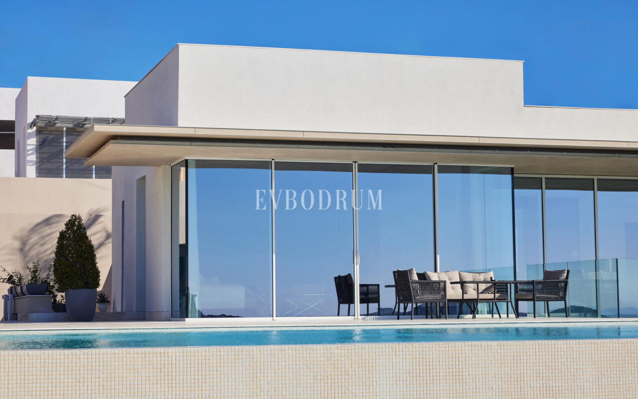 Yalıkavak’ta özel havuzlu, mimari tasarımlı yeni proje