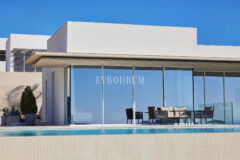 Yalıkavak’ta özel havuzlu, mimari tasarımlı yeni proje