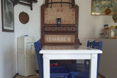 Merkezi lokasyonda, deniz manzaralı ikiz şehir evi