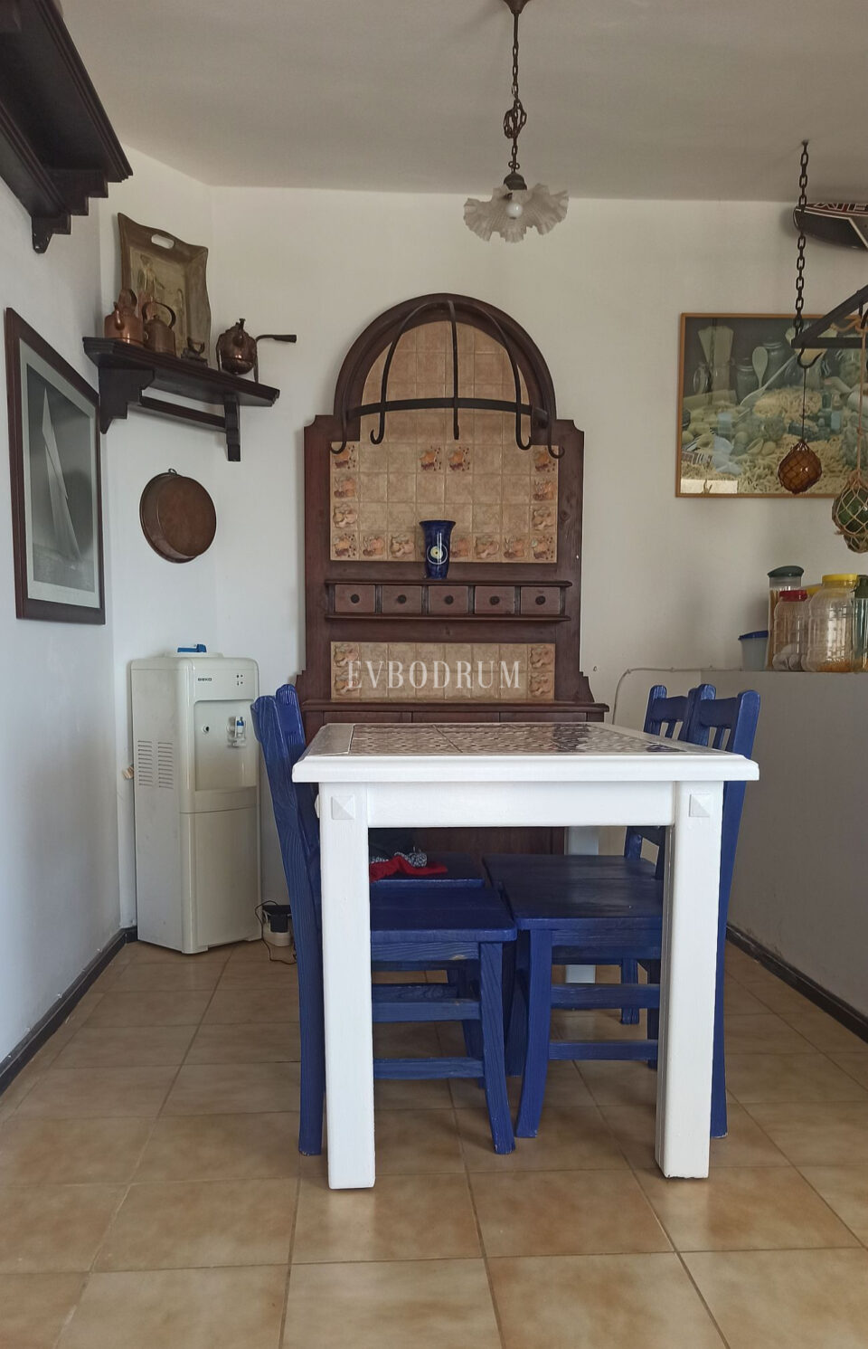 Merkezi lokasyonda, deniz manzaralı ikiz şehir evi – Görsel 8