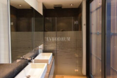 Denize sıfır özel havuzlu villa