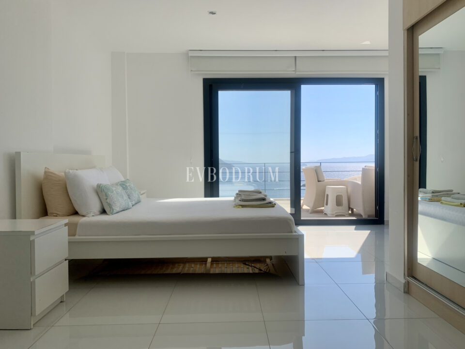 Muhteşem adalar ve deniz manzaralı, havuzlu villa – Görsel 15