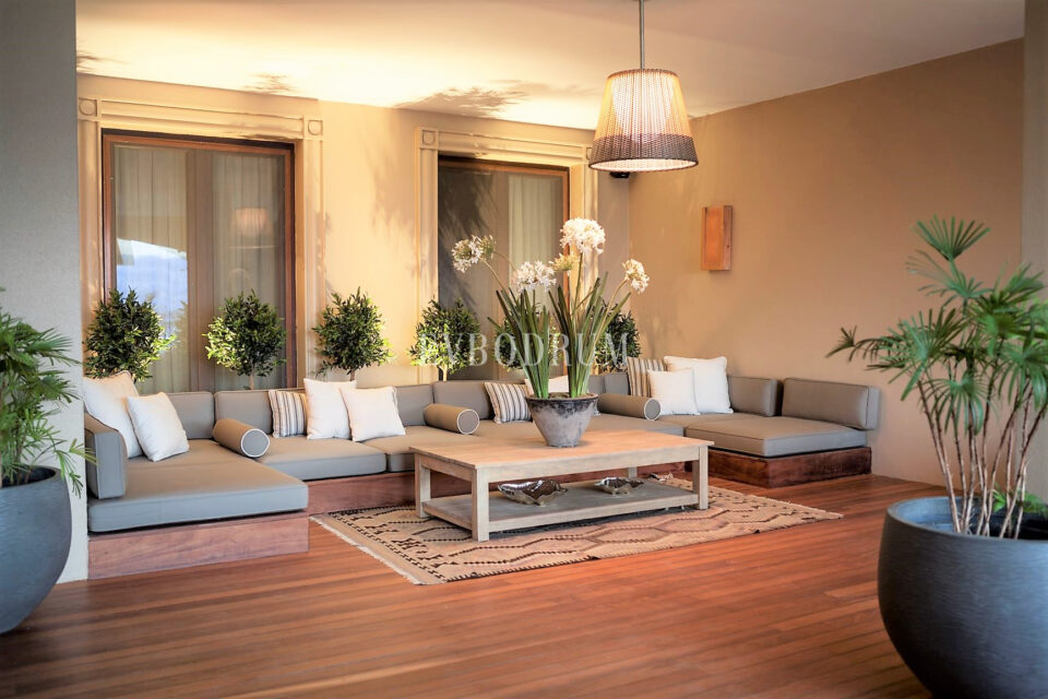 Olağanüstü özel, manzaralı kiralık villa – Görsel 2