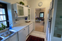 Bodrum, Yeniköy’de geniş, karakteristik kiralık daire