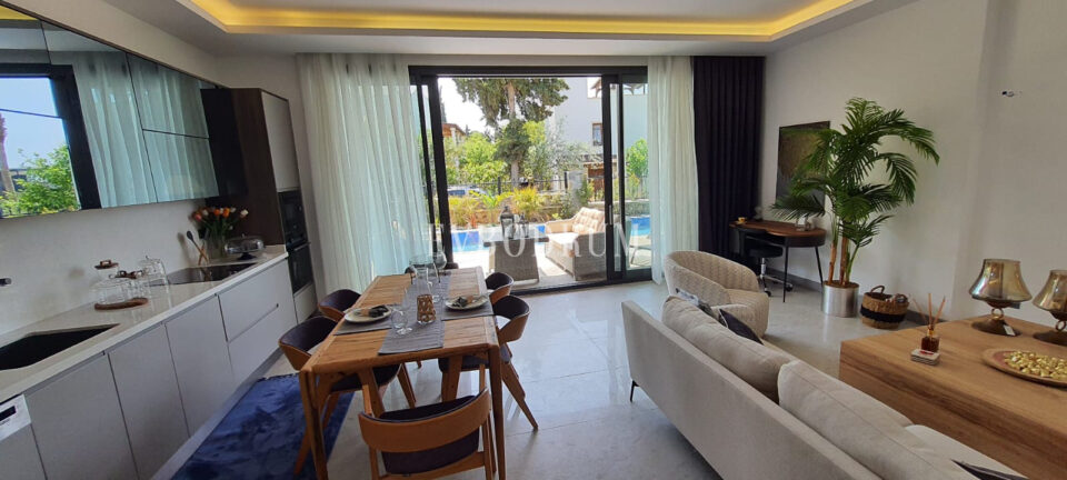 Plaja Yakın Ortak Havuzlu Tek Katlı Evler – Görsel 11