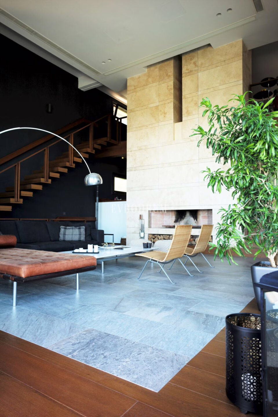 Yalikavak koyu manzarasına hakim malikane – Living Room1