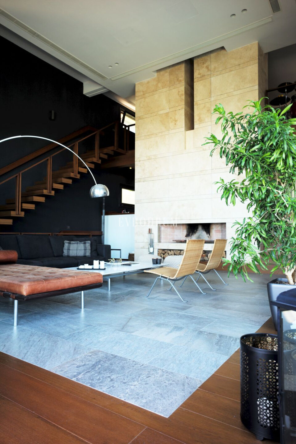 Yalikavak koyu manzarasına hakim malikane – Living Room1