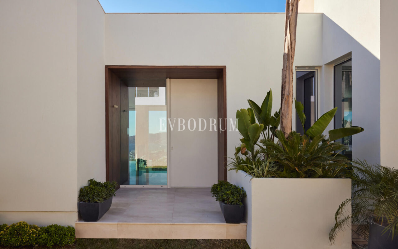 Yalıkavak’ta özel havuzlu, mimari tasarımlı yeni proje