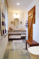 Havuzlu ve Panoramik Deniz Manzaralı Şık Ev – Görsel 4