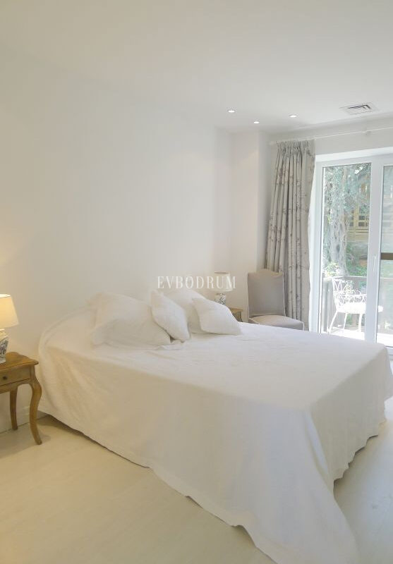 Denize Sıfır Şık Villa, Haftalık Kiralık, 10 misafir kapasiteli