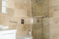 Bodrum Merkez’de Kale manzaralı, teraslı daire