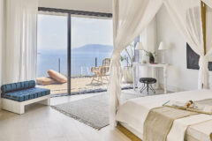 Özel Havuzlu ve Deniz Erişimli Yeni Villalar