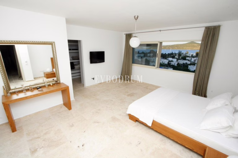 Moderne grosszügige Villa mit Privatpool und Meerblick – Foto 18