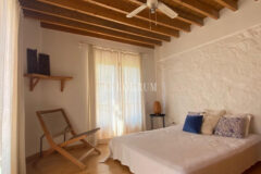 Gümüşlük, Karakaya’da bahçe içinde müstakil taş villa