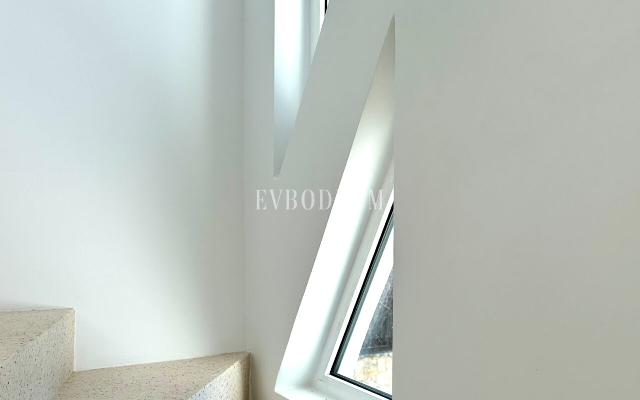 Yalıkavak’ta denize 100 adım müstakil, yeni renove edilmiş villa