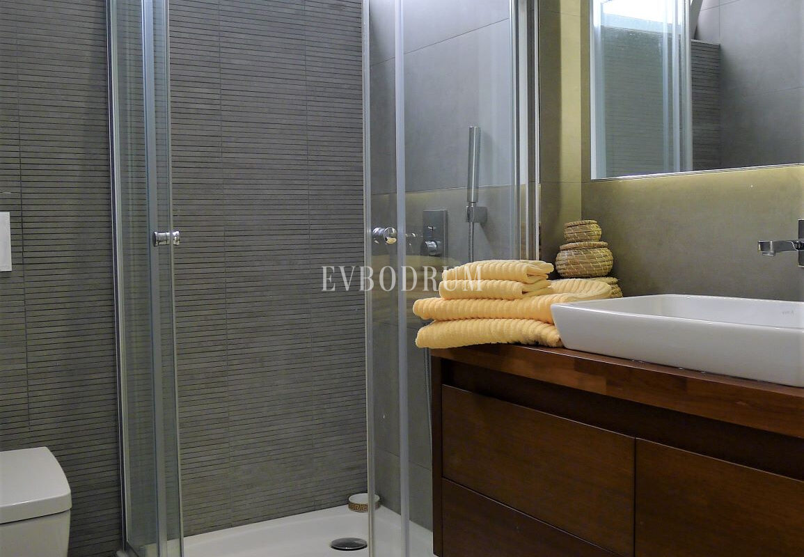 Havuzlu Yeni Villa, Sahile 5 Dakika Yürüme Mesafesinde, Haftalık Kiralık