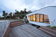 Özel Havuzlu ve Denize Erişimi Olan Lüks Villalar