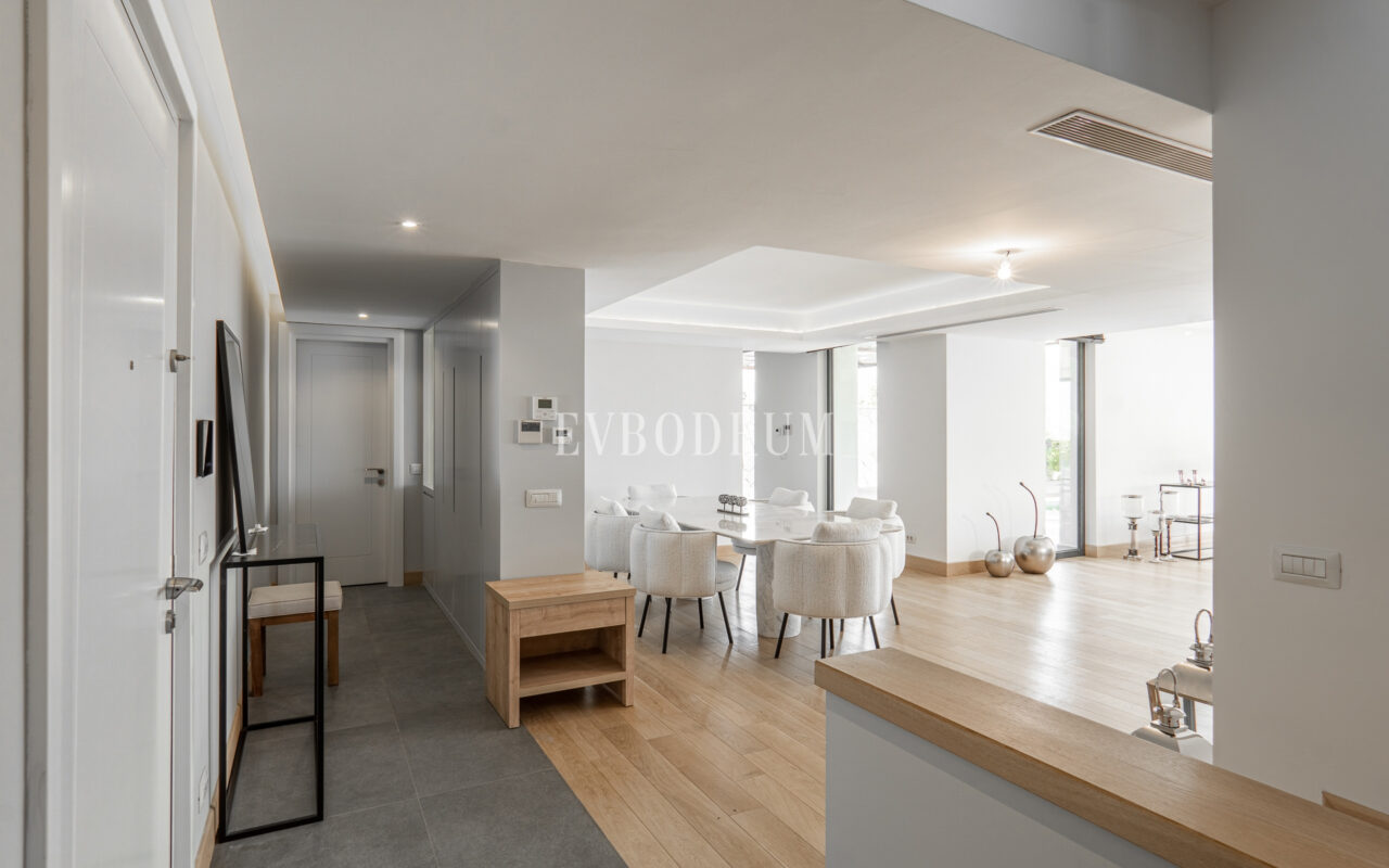 Yalıkavak’ta şehir konsepti:Deniz manzaralı, havuzlu lüks villa