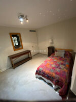 Bodrum, Yeniköy’de geniş, karakteristik kiralık daire