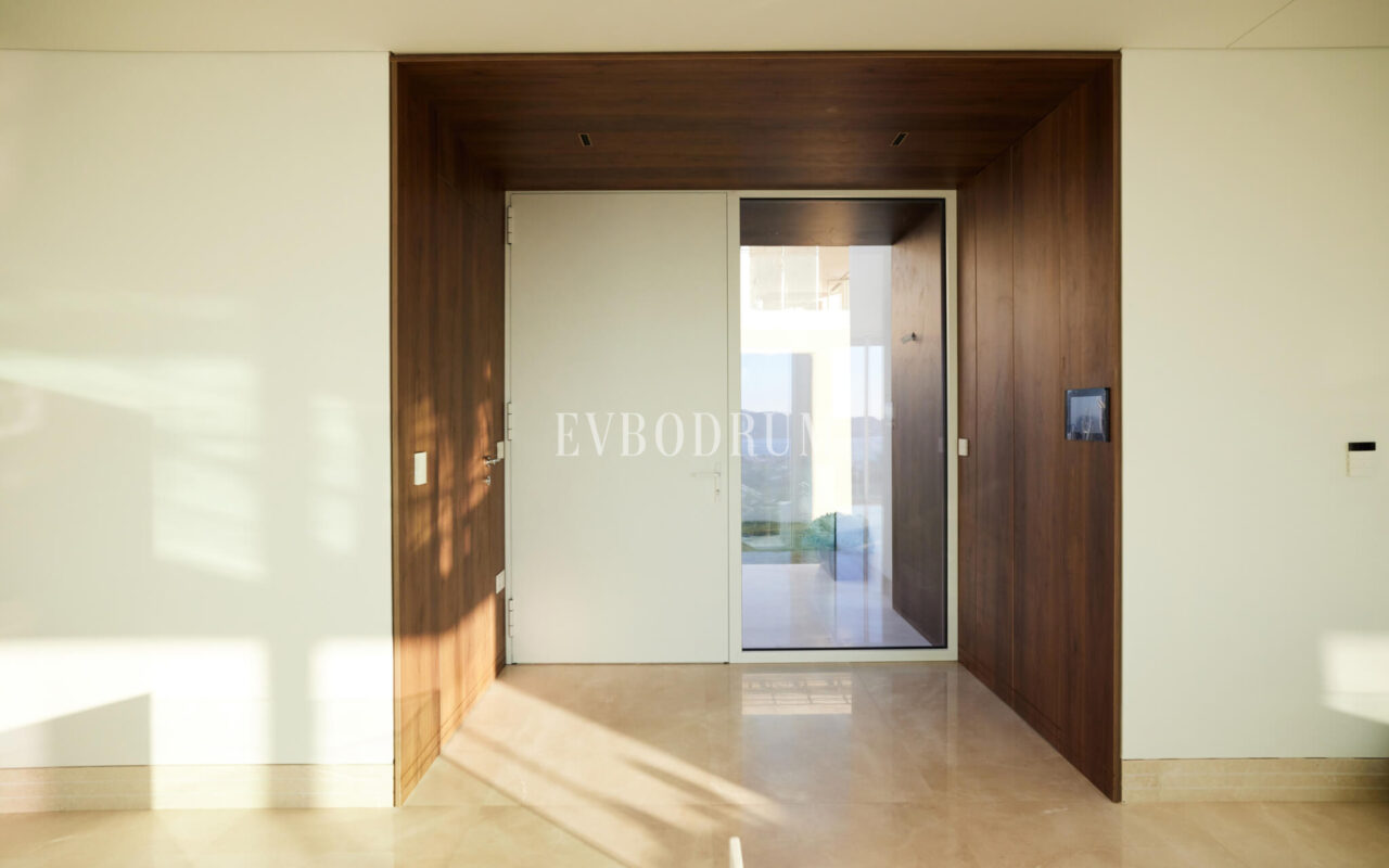 Yalıkavak’ta özel havuzlu, mimari tasarımlı yeni proje