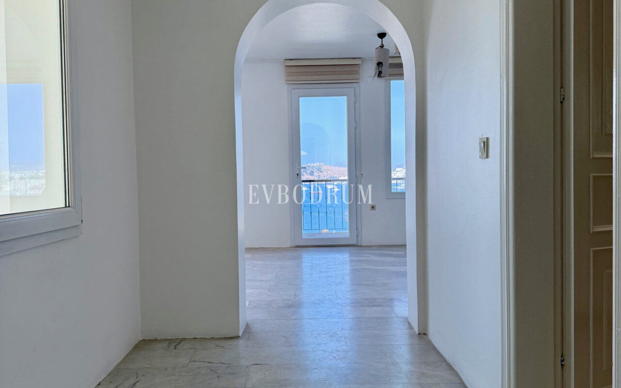 Yıllık kiralık, Kale ve adalar manzaralı Bodrum Evi
