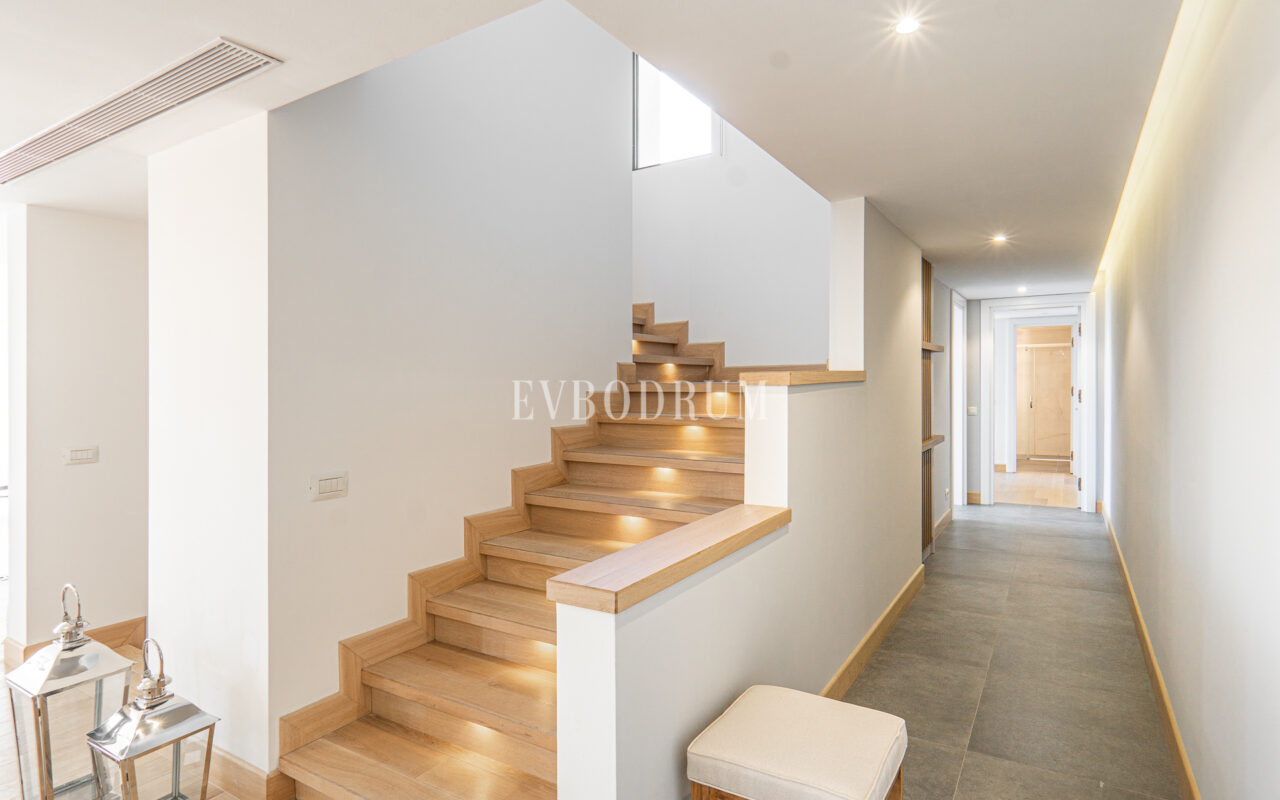 Yalıkavak’ta şehir konsepti:Deniz manzaralı, havuzlu lüks villa