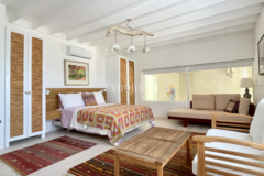 Yazlık kiralık villa, deniz manzarası ve özel havuz, 8 misafir