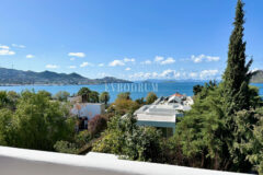 Yalıkavak’ta denize 100 adım müstakil, yeni renove edilmiş villa