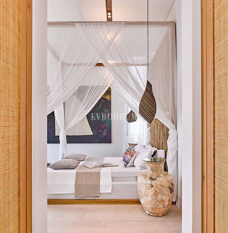 Özel Havuzlu ve Deniz Erişimli Yeni Villalar