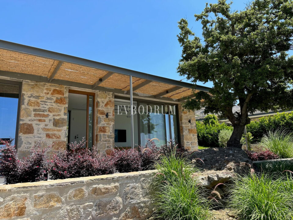 Ödüllü mimarisiyle, tasarım taş villa – Görsel 12