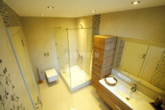 Özel Havuzlu ve Deniz Manzaralı Modern Villa