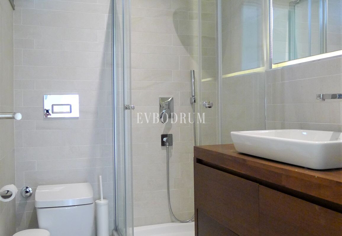 Havuzlu Yeni Villa, Sahile 5 Dakika Yürüme Mesafesinde, Haftalık Kiralık