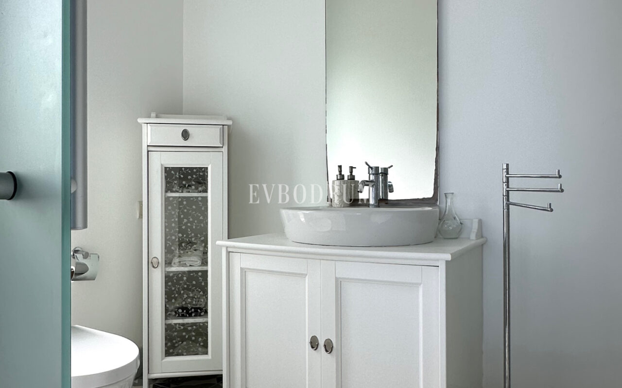 Bodrum Türkbükü Hebil’de, Olivehill Sitesi’nde Sezonluk Kiralık