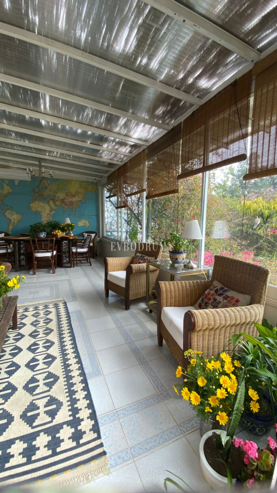 Bodrum, Yeniköy’de geniş, karakteristik kiralık daire