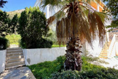 Yalikavak Küdür, önü kapanmaz deniz manzaralı 3 katlı villa