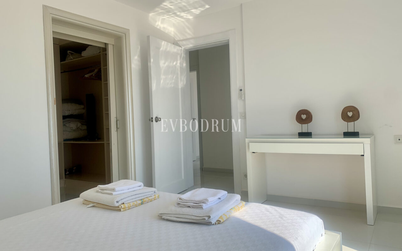 Muhteşem adalar ve deniz manzaralı, havuzlu villa