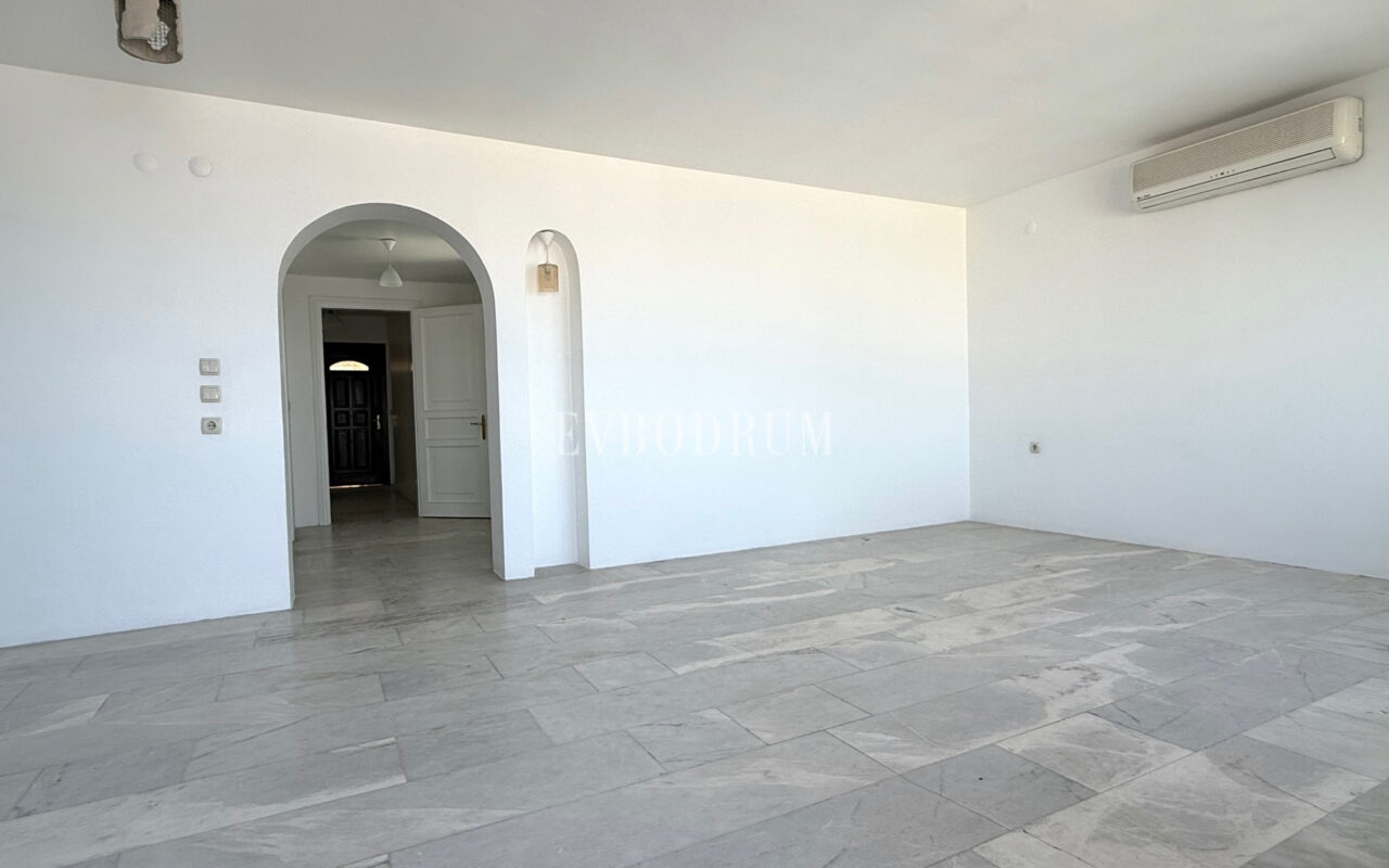 Yıllık kiralık, Kale ve adalar manzaralı Bodrum Evi