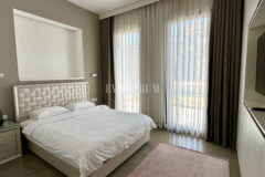 Bitez’de 2 Havuzlu, Misafir Evli Büyük Bahçeli Villa