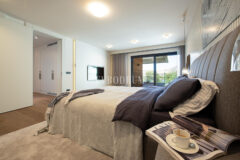 Yalıkavak'ta denize sıfır, özel iskeleli lüks villa