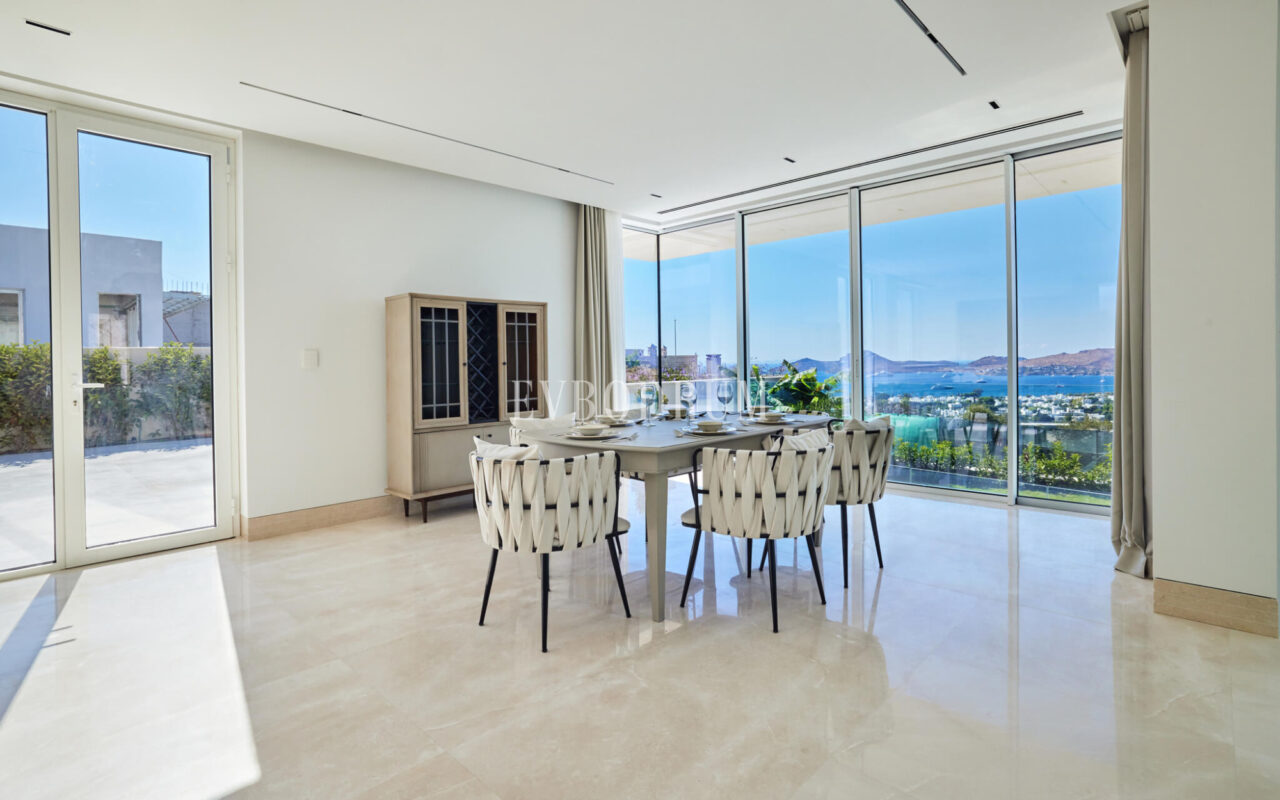 Yalıkavak’ta özel havuzlu, mimari tasarımlı yeni proje