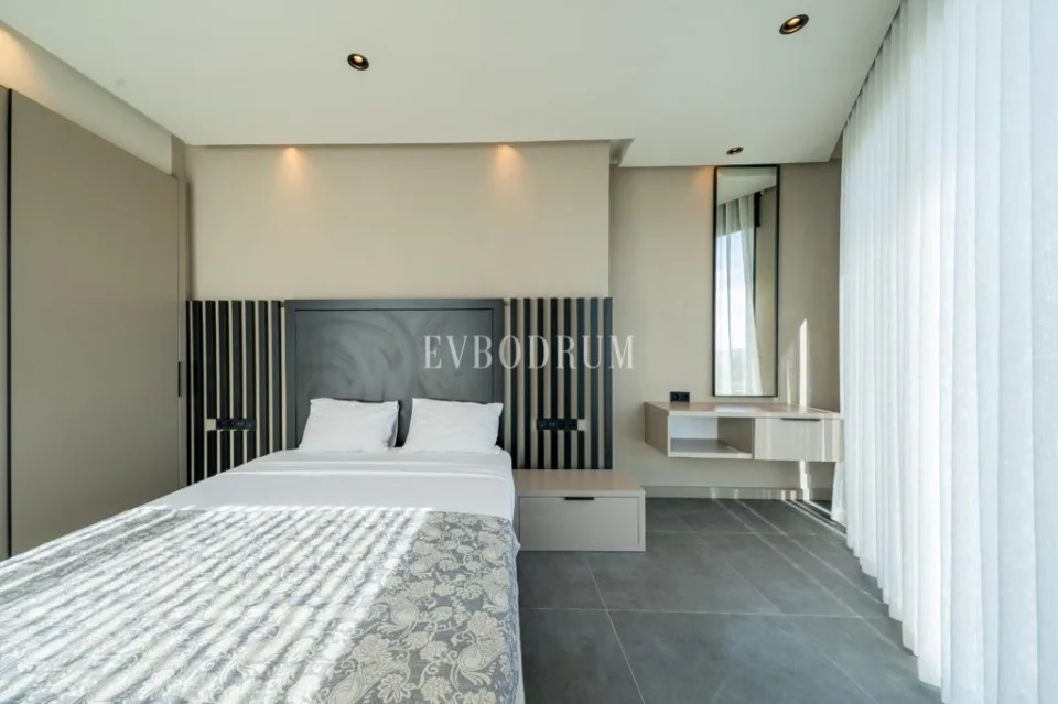 Bitez’de özel havuzlu, geniş ve lüks villa