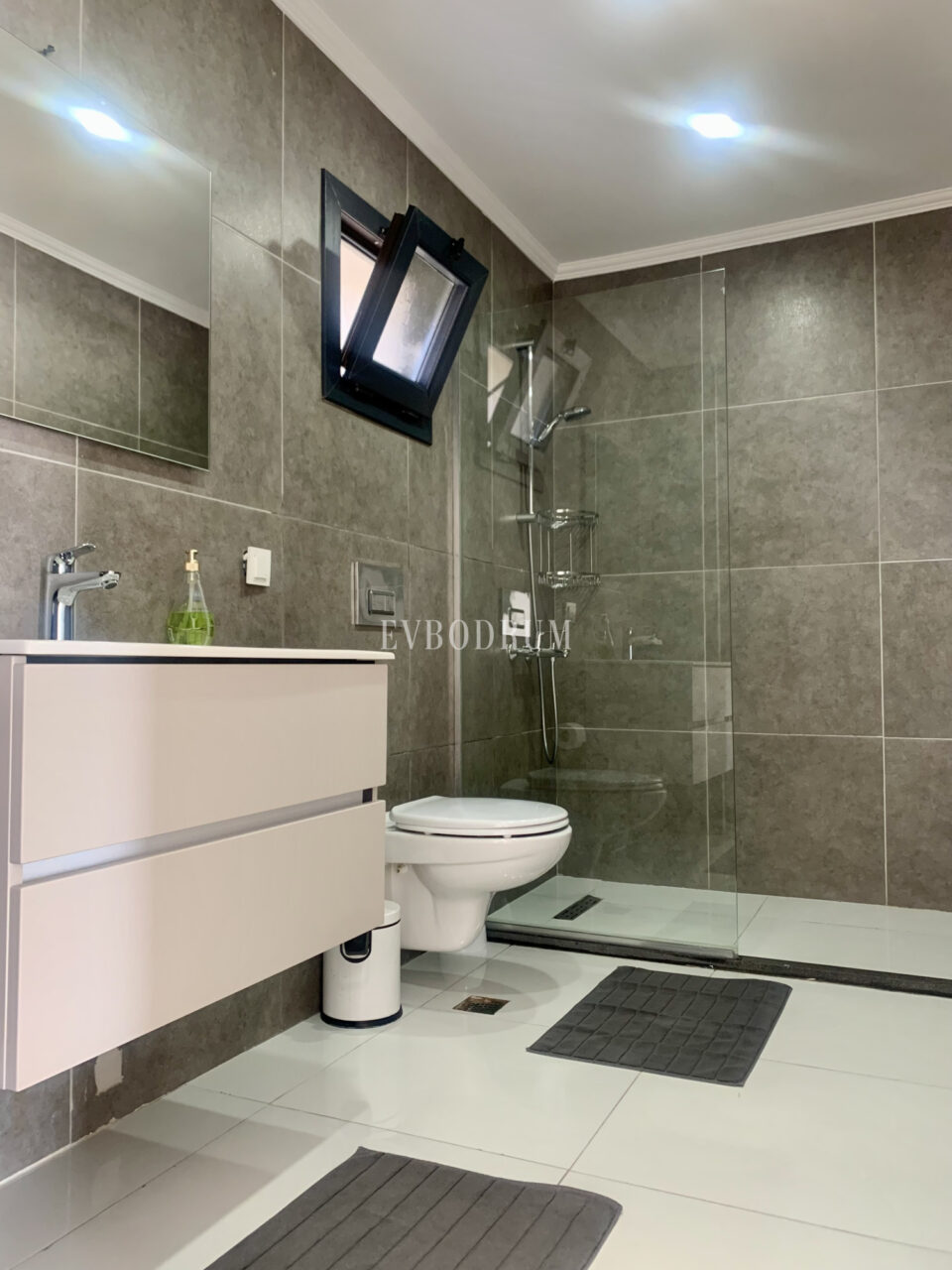 Muhteşem adalar ve deniz manzaralı, havuzlu villa – Görsel 8