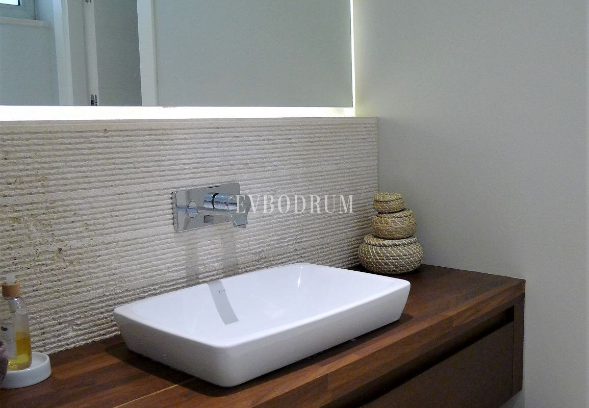 Havuzlu Yeni Villa, Sahile 5 Dakika Yürüme Mesafesinde, Haftalık Kiralık