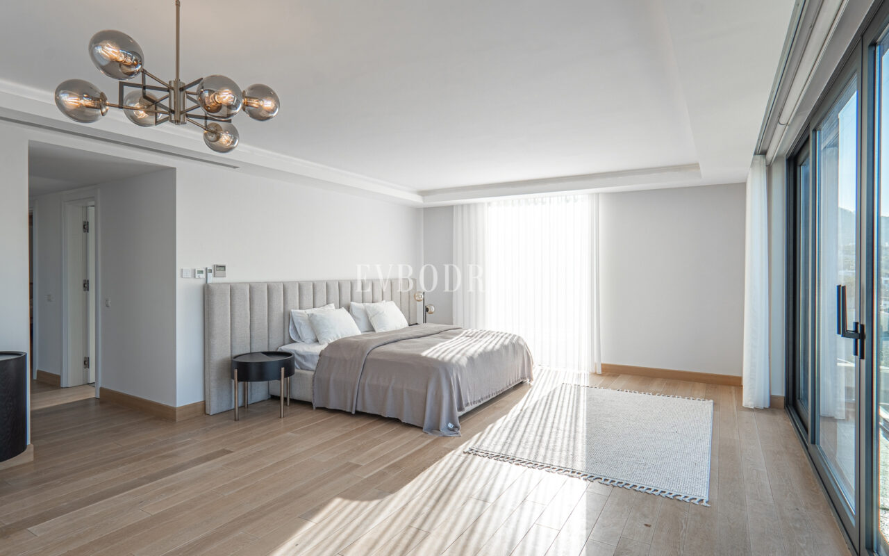 Yalıkavak’ta şehir konsepti:Deniz manzaralı, havuzlu lüks villa