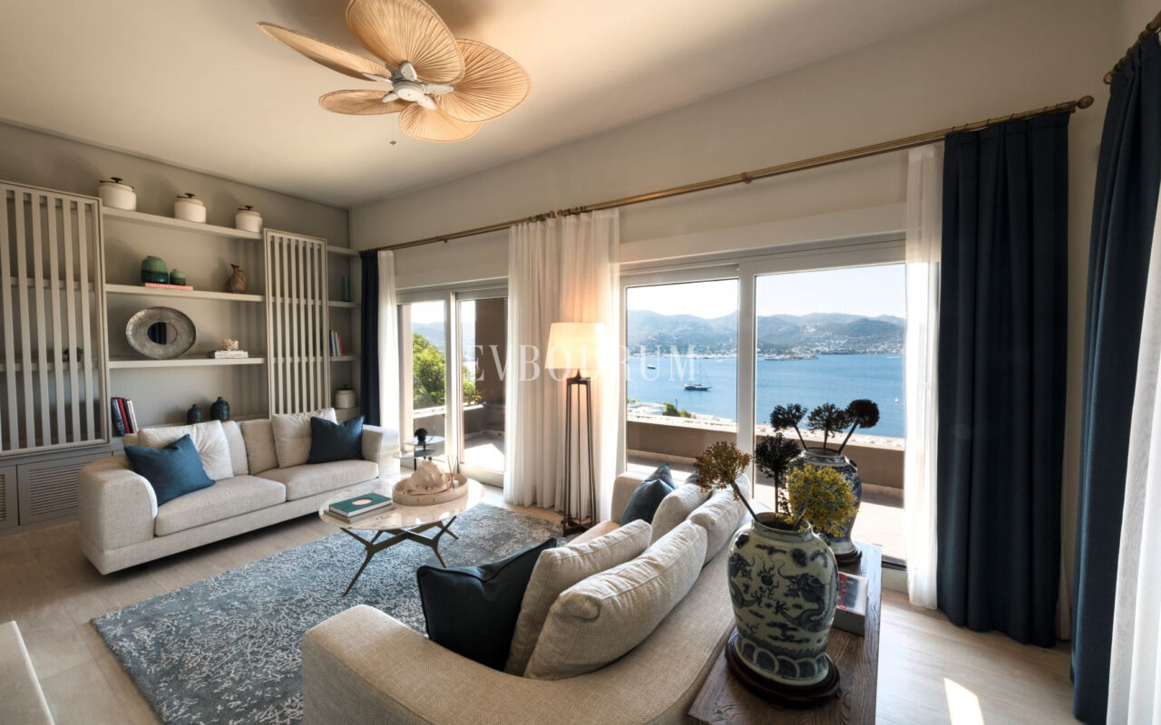 Olağanüstü özel, manzaralı kiralık villa